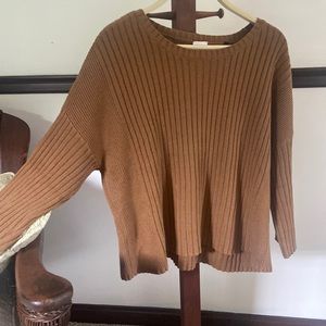 Cabi- Luna cropped sweater